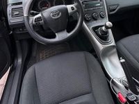 Gebraucht Toyota Auris 126 PS (92 kW) 2012 Schwarz Limousine