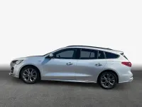 Gebraucht Ford Focus 116 PS (85 kW) 2025 Schwarz Kombi