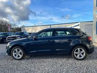 Gebraucht Audi A3 Basis 116 PS (85 kW) 2017 Cosmos blue, metallic Kleinwagen