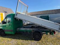 Gebraucht Mercedes Sprinter 170 PS (125 kW) 2023 Grün Van