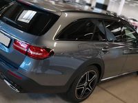 Gebraucht Mercedes E220 All-Terrain 200 PS (147 kW) 2023 Grau Kombi