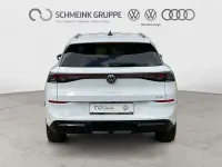 Neu VW T-Roc R-line 150 PS (110 kW) 2026 Weiß SUV