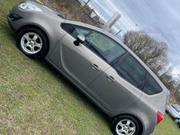 Gebraucht Opel Meriva 101 PS (74 kW) 2011 Braun Van / Kleinbus