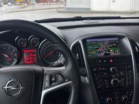 Gebraucht Opel Astra 165 PS (121 kW) 2015 Weiß Kombi