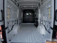 Gebraucht VW Crafter 140 PS (102 kW) 2024 Weiß Van