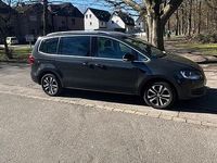 Gebraucht VW Sharan 150 PS (110 kW) 2019 Grau Van / Kleinbus