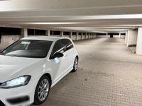 Gebraucht VW Golf VII R 175 PS (128 kW) 2016 Weiß Kleinwagen