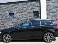 Gebraucht Volvo V60 Summum 190 PS (139 kW) 2015 Schwarz Kombi