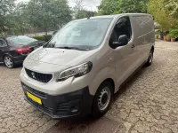 Gebraucht Peugeot Expert 116 PS (85 kW) 2018 Grau Van
