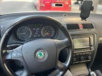 Gebraucht Skoda Octavia Elegance 160 PS (117 kW) 2008 Silber Kombi