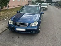 Gebraucht Mercedes C220 Avantgarde 150 PS (110 kW) 2004 Blau Kombi