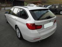 Gebraucht BMW 320 184 PS (135 kW) 2013 Weiß metallic Kombi