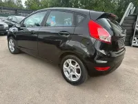 Gebraucht Ford Fiesta SYNC Edition 65 PS (47 kW) 2014 Schwarz Kleinwagen