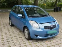 Gebraucht Toyota Yaris 68 PS (50 kW) 2008 Blau Kleinwagen
