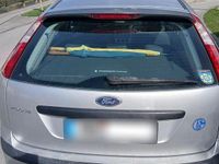 Gebraucht Ford Focus 115 PS (84 kW) 2006 Silber Kleinwagen