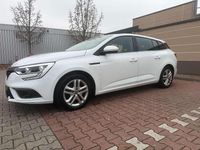 Gebraucht Renault Mégane GrandTour Play 132 PS (97 kW) 2017 Weiß Kombi