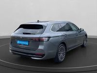 Usata VW Passat Elegance 110 CV (80 kW) 2024 Grigio Station wagon