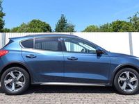 Gebraucht Ford Focus Active 150 PS (110 kW) 2021 Chromablau metallic Limousine