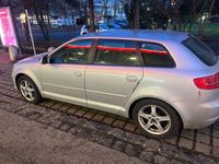 Gebraucht Audi A3 125 PS (91 kW) 2009 Silber Kleinwagen