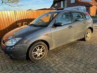 Gebraucht Ford Focus 89 PS (65 kW) 2004 Grau Kleinwagen