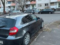 Gebraucht BMW 118 122 PS (89 kW) 2005 Braun Kleinwagen