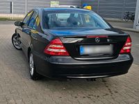 Gebraucht Mercedes C180 143 PS (105 kW) 2006 Schwarz Limousine