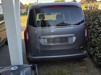 Gebraucht Mercedes 180 2022 Grau Limousine