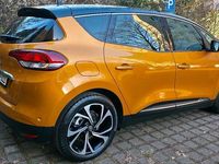 Gebraucht Renault Scénic IV Bose Edition 160 PS (117 kW) 2017 Gold Van / Kleinbus