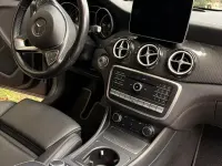 Gebraucht Mercedes GLA200 136 PS (100 kW) 2018 Grau SUV