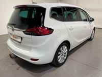 Gebraucht Opel Zafira Business Innovation 170 PS (125 kW) 2019 Weiss Van / Kleinbus