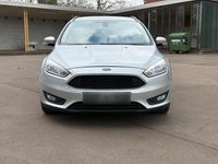 Gebraucht Ford Focus Business Edition 125 PS (91 kW) 2014 Silber Kombi