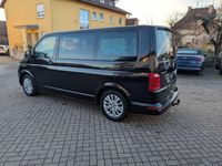 Gebraucht VW Multivan Trendline 150 PS (110 kW) 2016 Schwarz Van