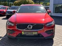 Gebraucht Volvo V60 CC Plus 250 PS (183 kW) 2023 Fusion red (metallic) Kombi