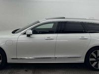 Second-hand Volvo V90 Plus 455 CP (334 kW) 2024 Alb Break