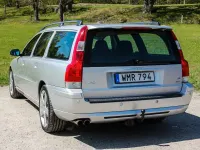 Second-hand Volvo V70 299 CP (219 kW) 2005 Argintiu Break
