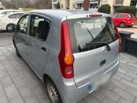 Gebraucht Daihatsu Cuore 74 PS (54 kW) 2008 Silber Kleinwagen