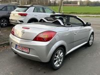 Gebraucht Opel Tigra 90 PS (66 kW) 2005 Starsilber iii metallic Cabrio