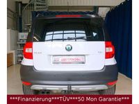 Gebraucht Skoda Yeti Family 152 PS (111 kW) 2012 Bila candy/candyweiss (metallic) SUV