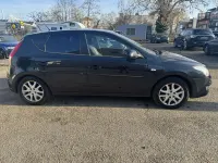 Gebraucht Hyundai i30 Premium 143 PS (105 kW) 2010 Stone black Kleinwagen