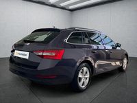 Gebraucht Skoda Superb 150 PS (110 kW) 2022 Violett Kombi