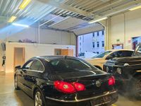 Gebraucht VW Passat 200 PS (147 kW) 2010 Schwarz Limousine