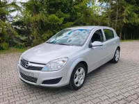 Gebraucht Opel Astra 116 PS (85 kW) 2009 Silber Limousine