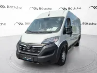 Gebraucht Opel Movano 140 PS (102 kW) 2024 Lackierung weiss icy/typ aussenverkleidung spiegel flach standard Van