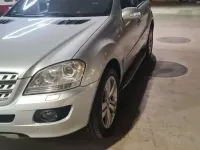 Gebraucht Mercedes ML320 224 PS (164 kW) 2007 Silber SUV