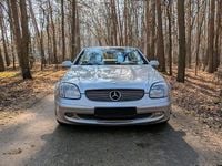 Gebraucht Mercedes SLK230 197 PS (144 kW) 2001 Silber Cabrio
