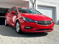 Gebraucht Opel Astra 200 PS (147 kW) 2017 Rot Kombi
