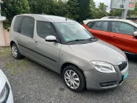 Gebraucht Skoda Roomster 69 PS (50 kW) 2008 Gelb Van / Kleinbus