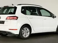 Używany VW Golf 150 KM (110 kW) 2020 Biały Minivan