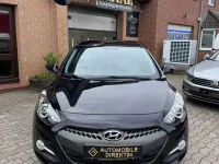Usado Hyundai i30 Classic 99 CV (72 kW) 2015 Negro Coupe