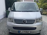 Second-hand VW Multivan 131 CP (96 kW) 2004 Argintiu Monovolum